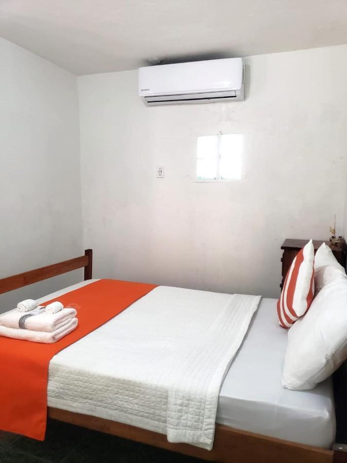 Beach Club Budget Rooms At Popeyes Caye Caulker Luaran gambar