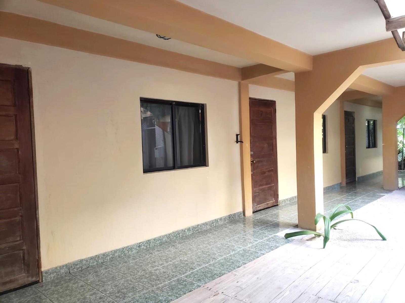 Beach Club Budget Rooms At Popeyes Caye Caulker Luaran gambar