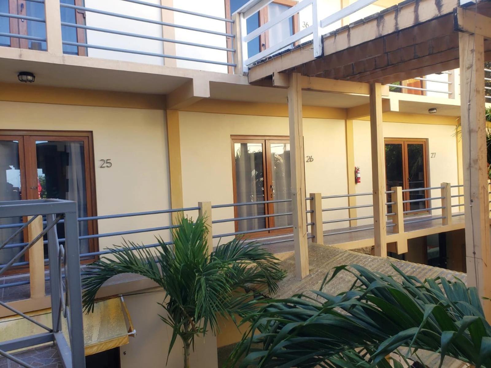Beach Club Budget Rooms At Popeyes Caye Caulker Luaran gambar