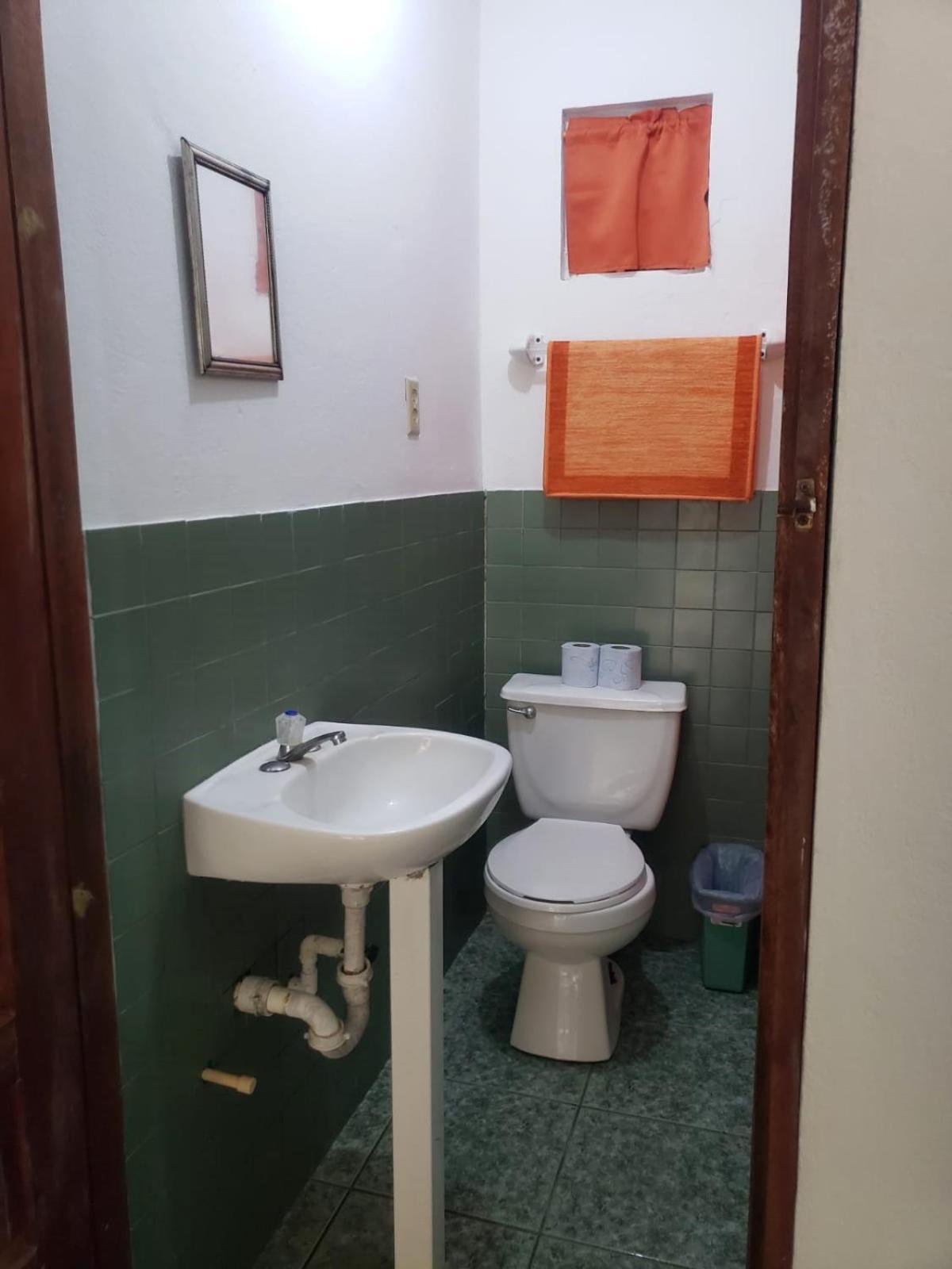 Beach Club Budget Rooms At Popeyes Caye Caulker Luaran gambar