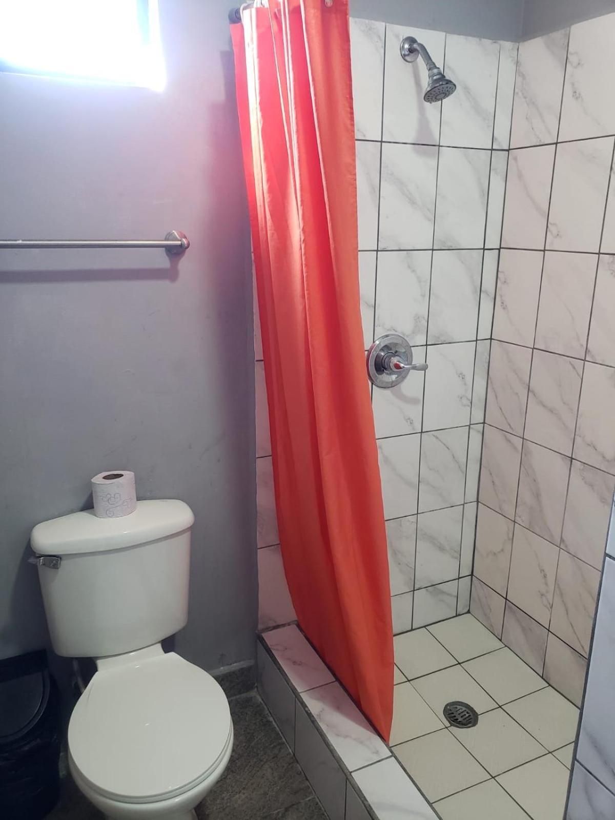 Beach Club Budget Rooms At Popeyes Caye Caulker Luaran gambar