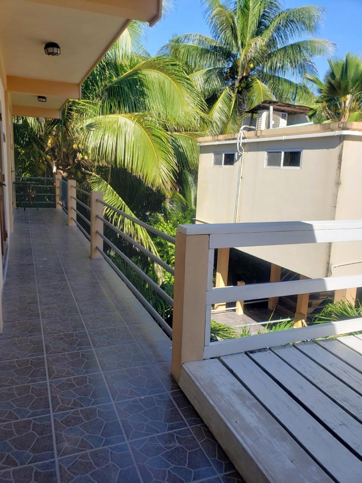 Beach Club Budget Rooms At Popeyes Caye Caulker Luaran gambar