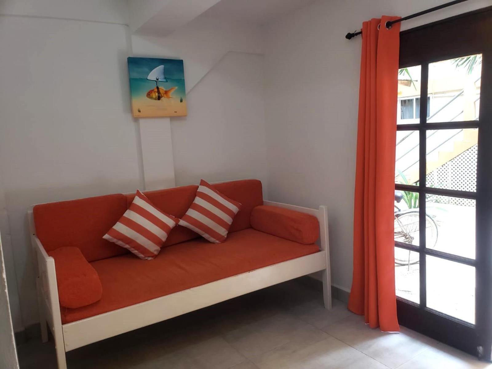 Beach Club Budget Rooms At Popeyes Caye Caulker Luaran gambar