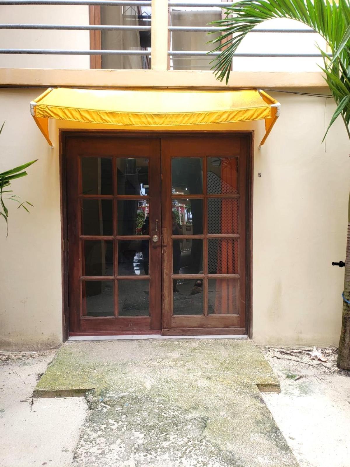 Beach Club Budget Rooms At Popeyes Caye Caulker Luaran gambar